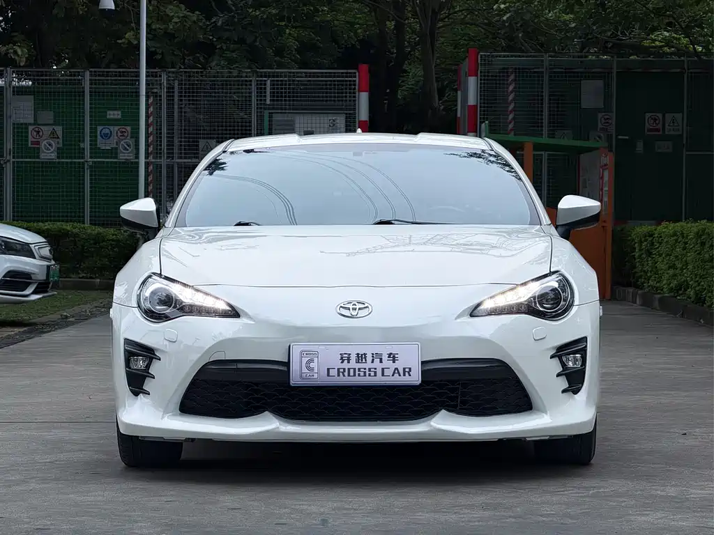 Toyota 86 2019 2.0L AT Luxury