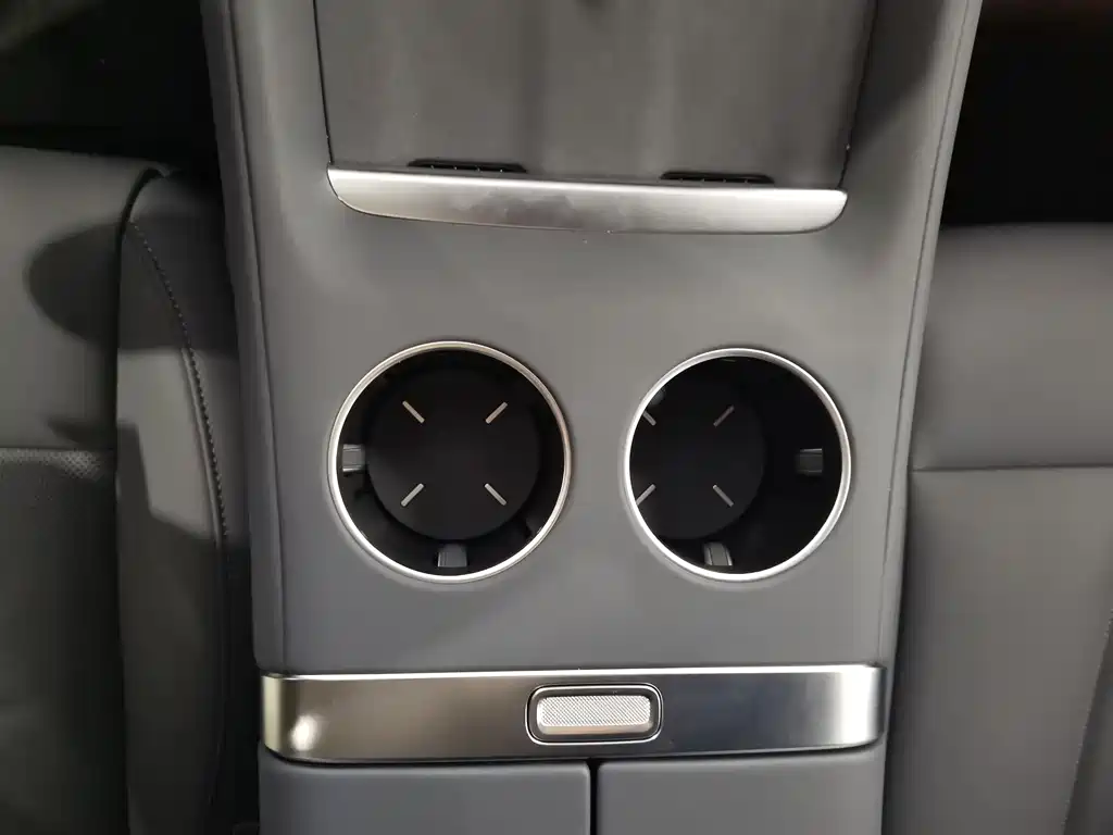 XIAOMI CAR XIAOMI YU7