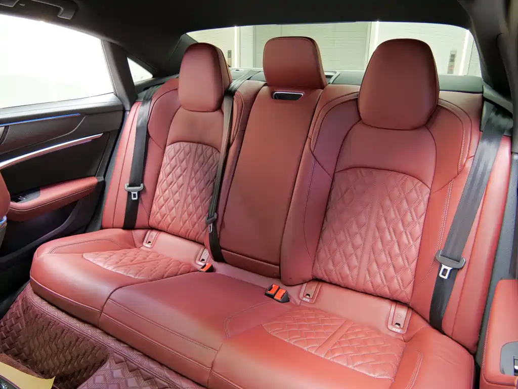 Audi A7L 2024 45 TFSI quattro