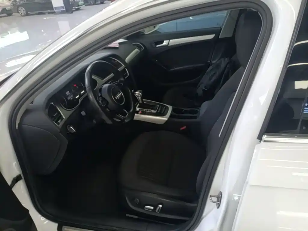 Audi A4L — миниатюра 15