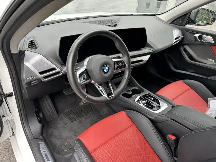 BMW 2 Series — миниатюра 11