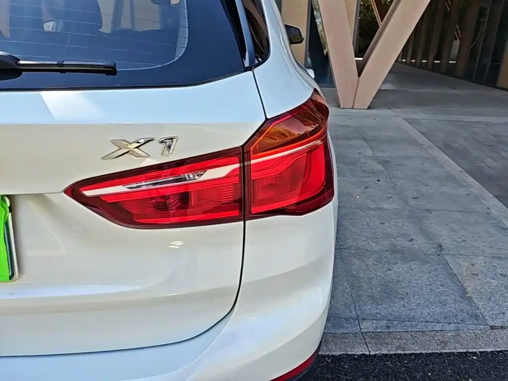 BMW X1 — миниатюра 8