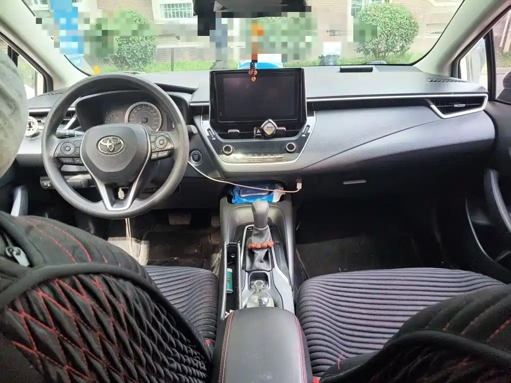 Toyota Corolla — миниатюра 5