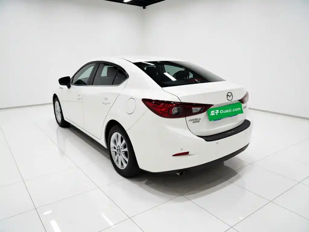 Mazda 3 Axela — миниатюра 24