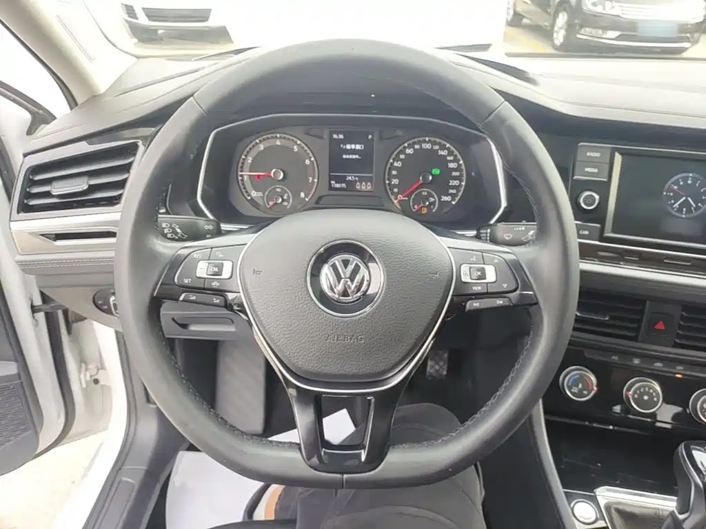 Volkswagen Sagitar — миниатюра 11