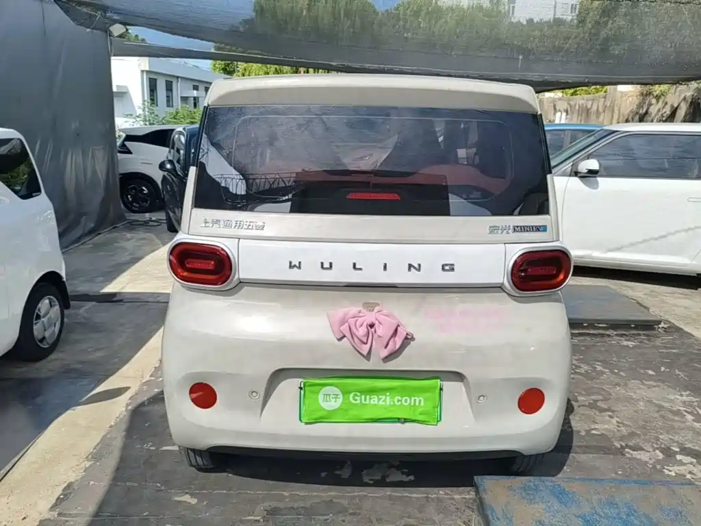 Wuling MINIEV — миниатюра 6