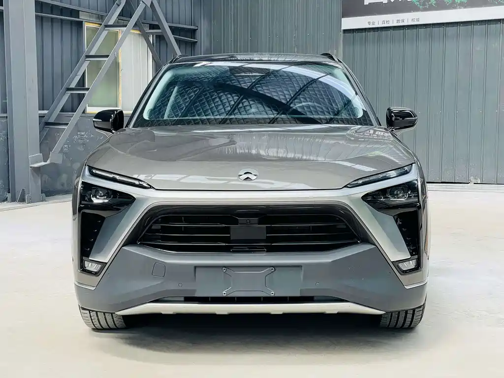 NIO ES8 — миниатюра 2