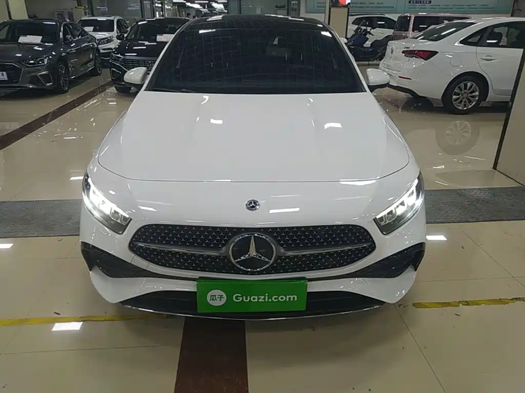 Mercedes-Benz A-Class — миниатюра 3
