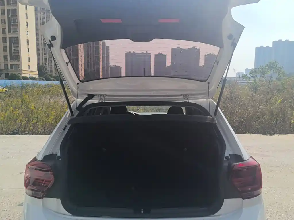 Volkswagen Polo — миниатюра 19