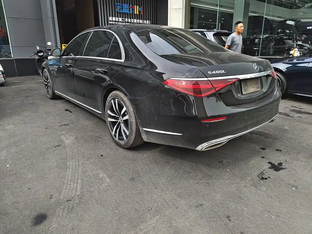 Mercedes-Benz S-Class — миниатюра 7