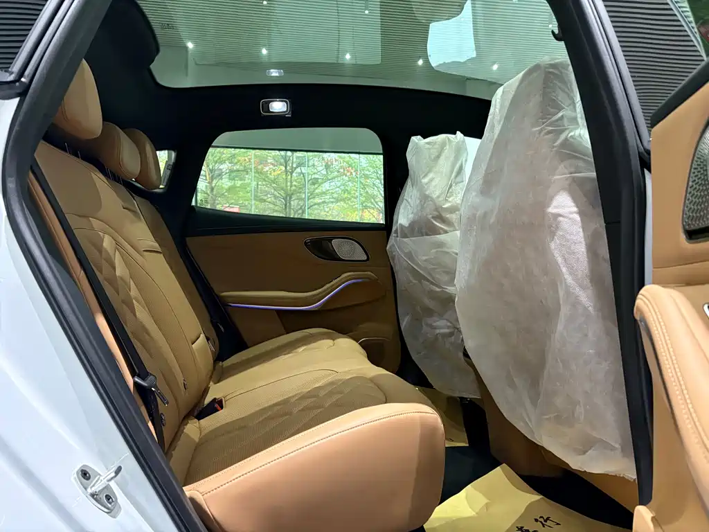 RISING AUTO FEIFAN R7