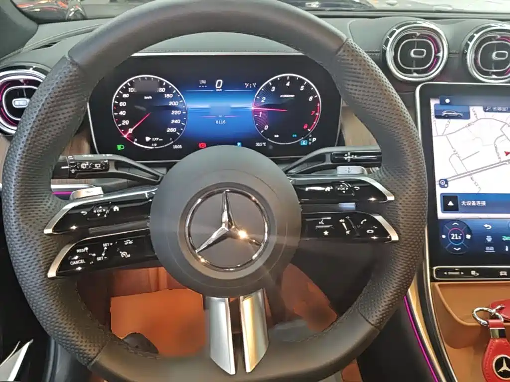 Mercedes-Benz GLC — миниатюра 11
