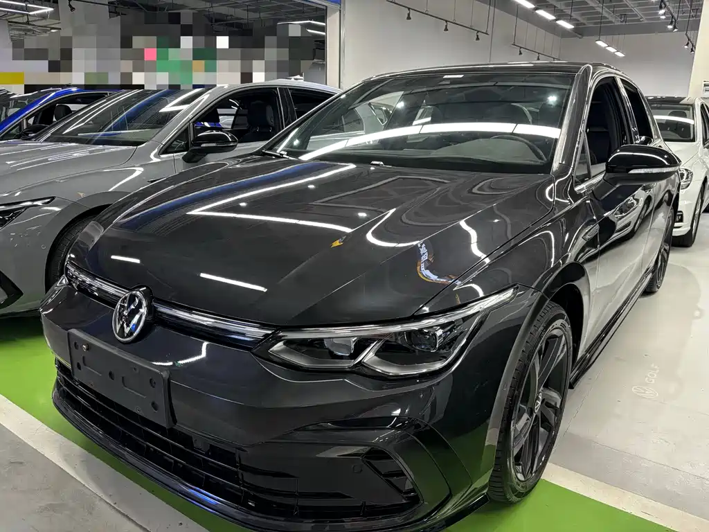 Volkswagen Golf 2021