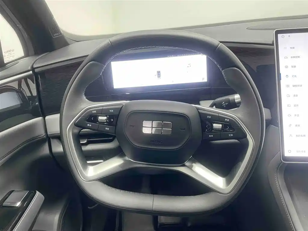 GEELY GALAXY GALAXY L7