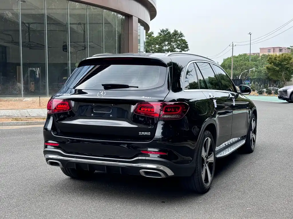 Mercedes-Benz GLC — миниатюра 16
