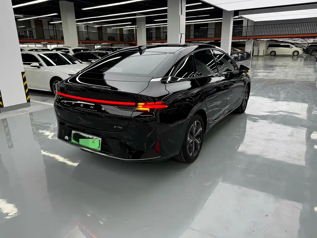 XPeng P5 — миниатюра 15