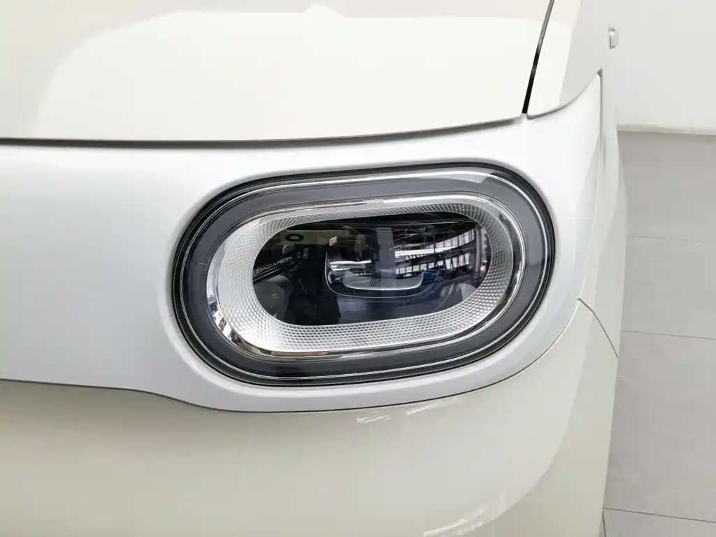 Wuling MINIEV — миниатюра 7