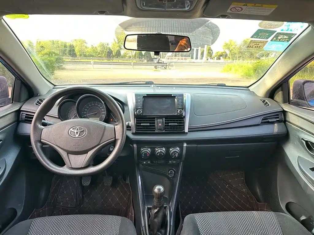 Toyota Vios — миниатюра 9
