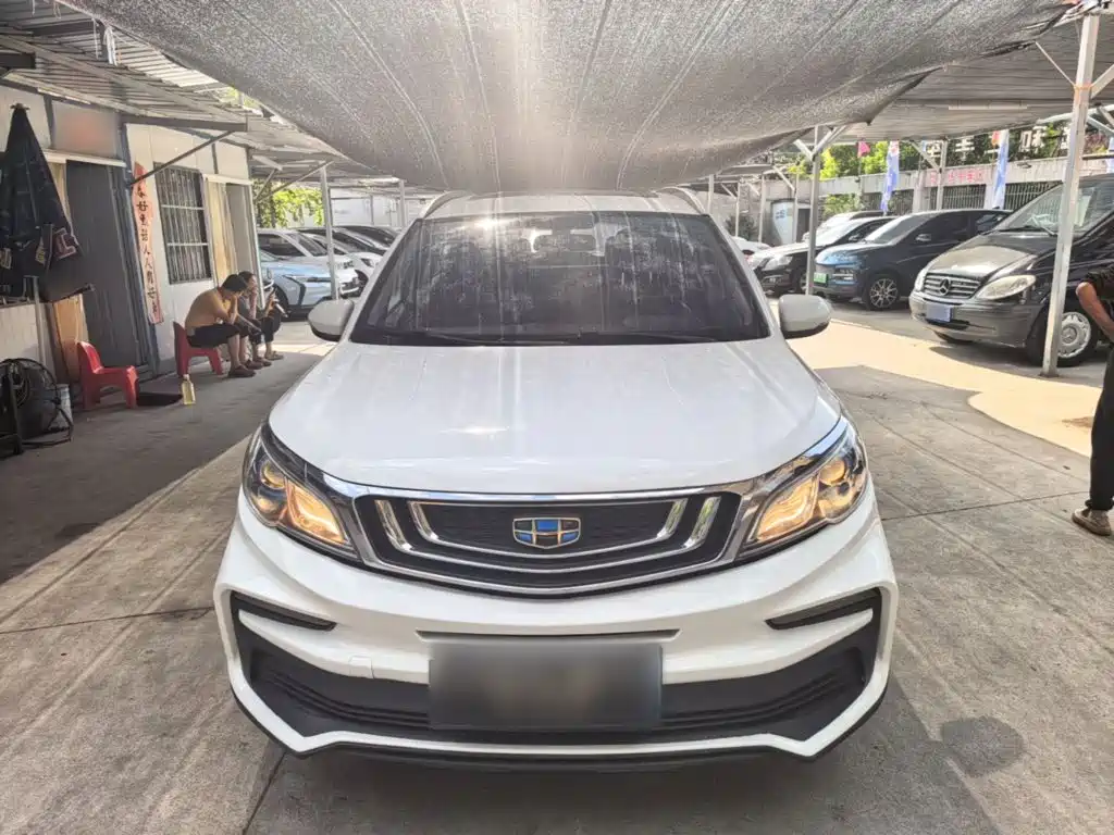 Geely Vision X3 — миниатюра 3