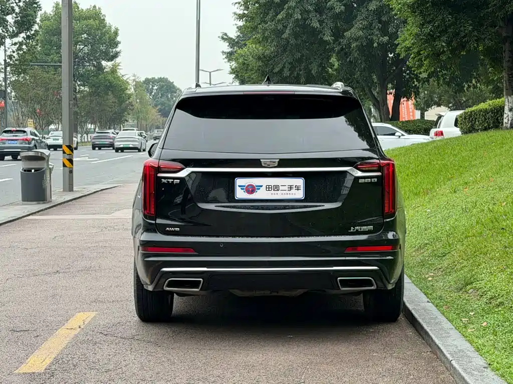 Cadillac XT6 — миниатюра 5