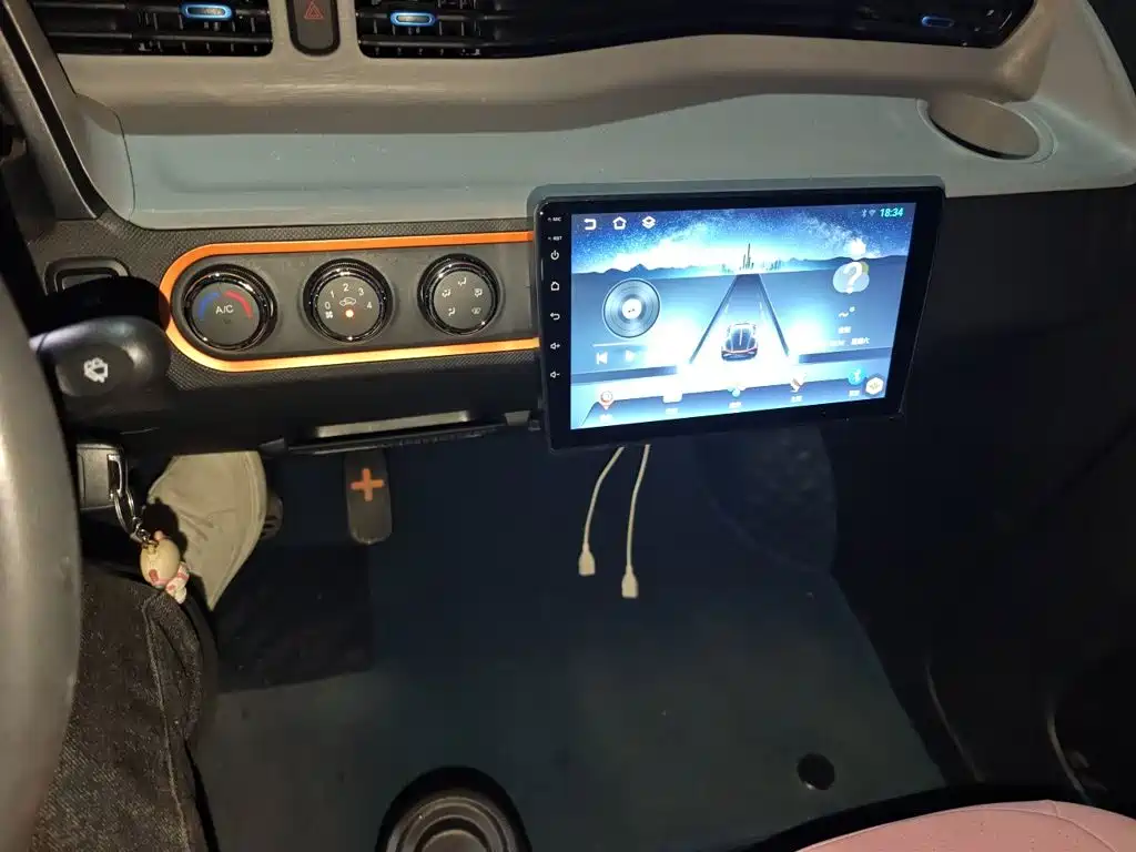 Wuling MINIEV — миниатюра 9