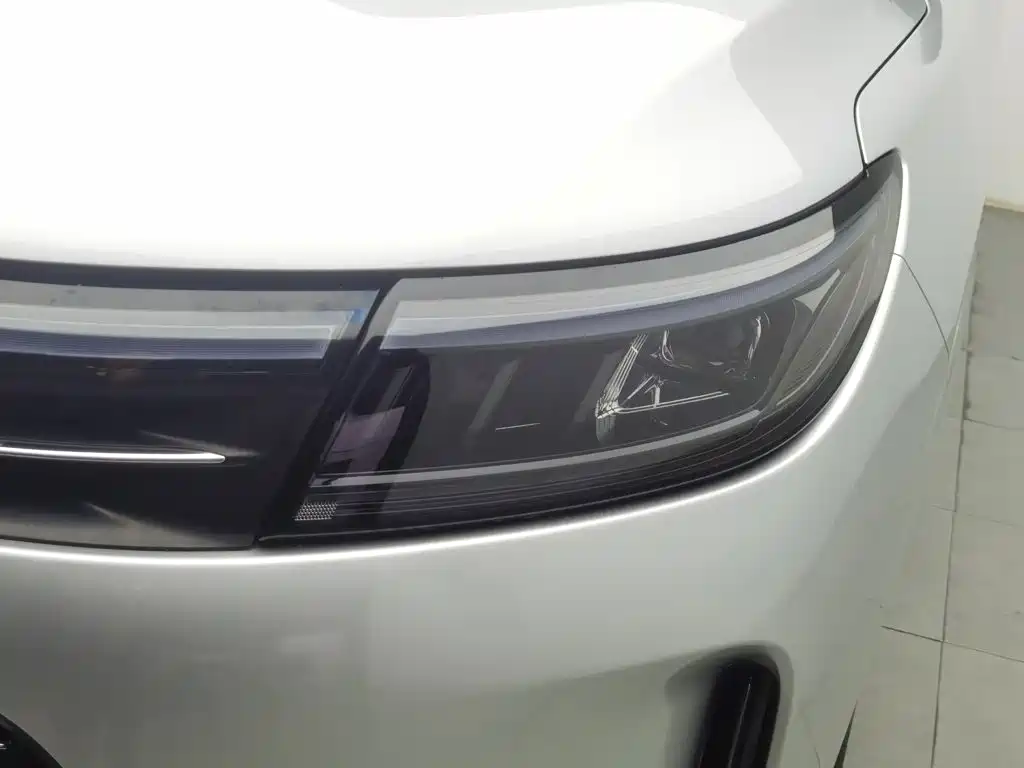 AITO AITO M7 — миниатюра 7