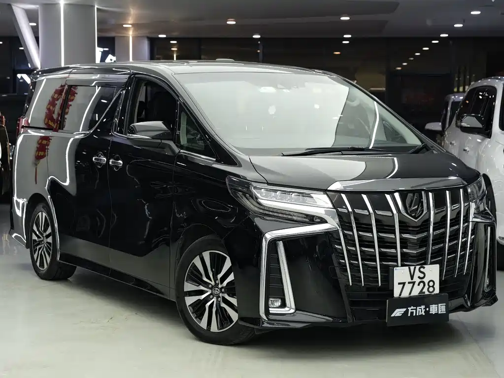 Купить Toyota Alphard