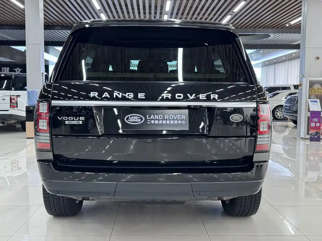 Land Rover Range Rover — миниатюра 5