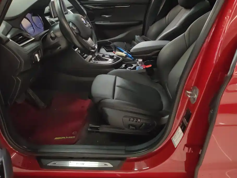 BMW 2 Series Active Tourer — миниатюра 9