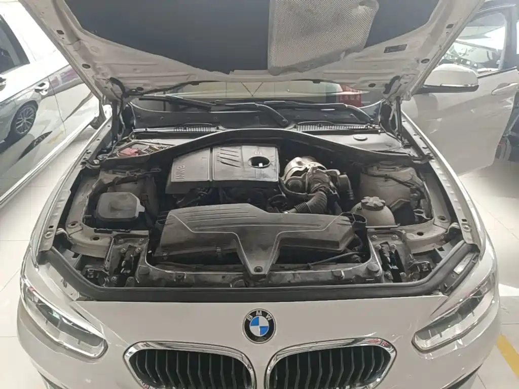 BMW 1 Series (Import) — миниатюра 20