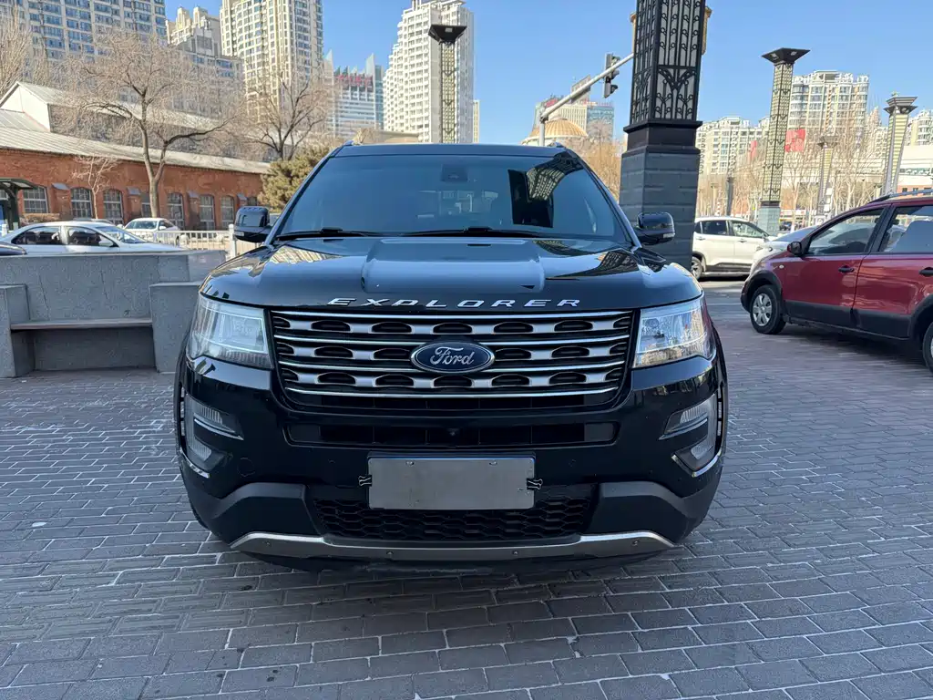 FORD EXPLORER