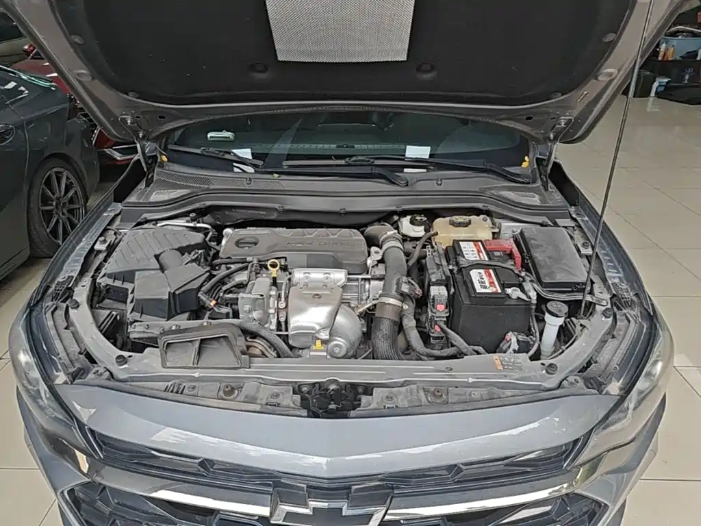 Chevrolet Monza — миниатюра 20