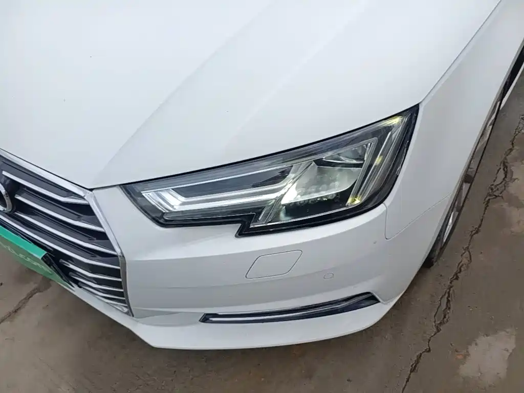 Audi A4L — миниатюра 24