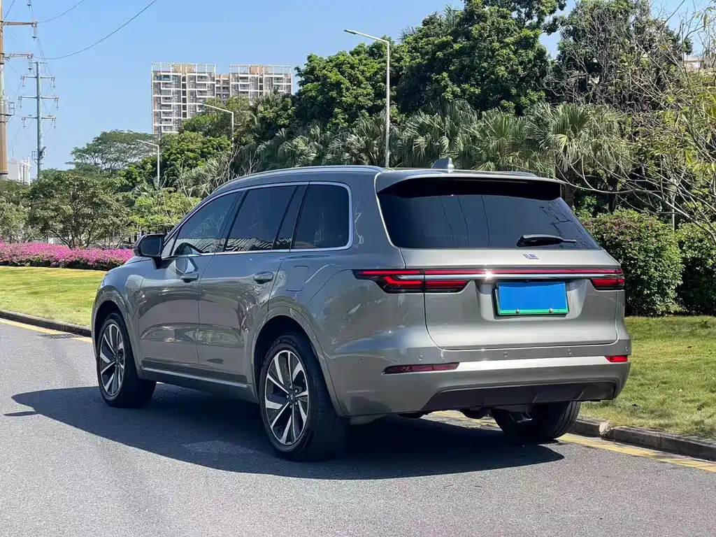 Li Auto Li ONE — миниатюра 17