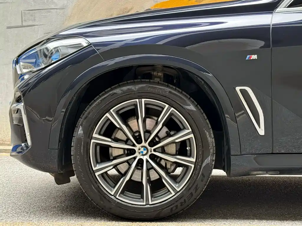 BMW X5 — миниатюра 6