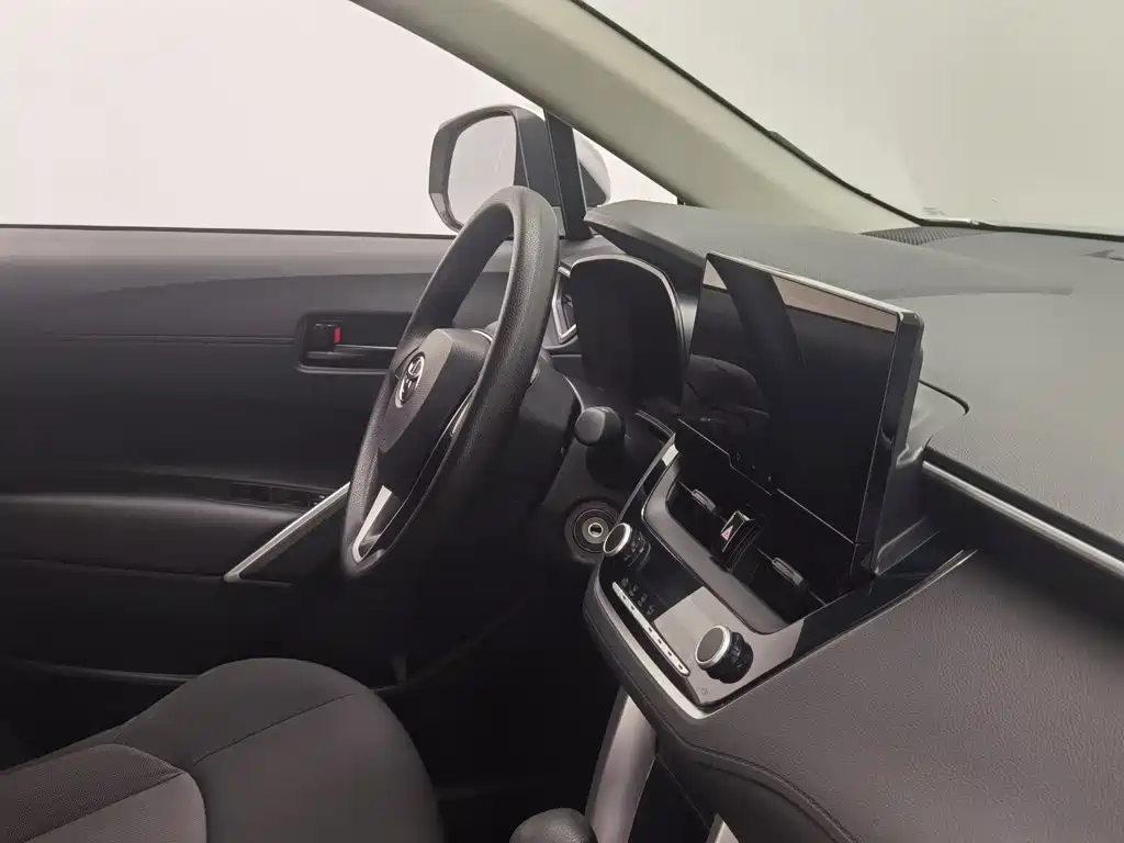 Toyota Frontlander — миниатюра 22