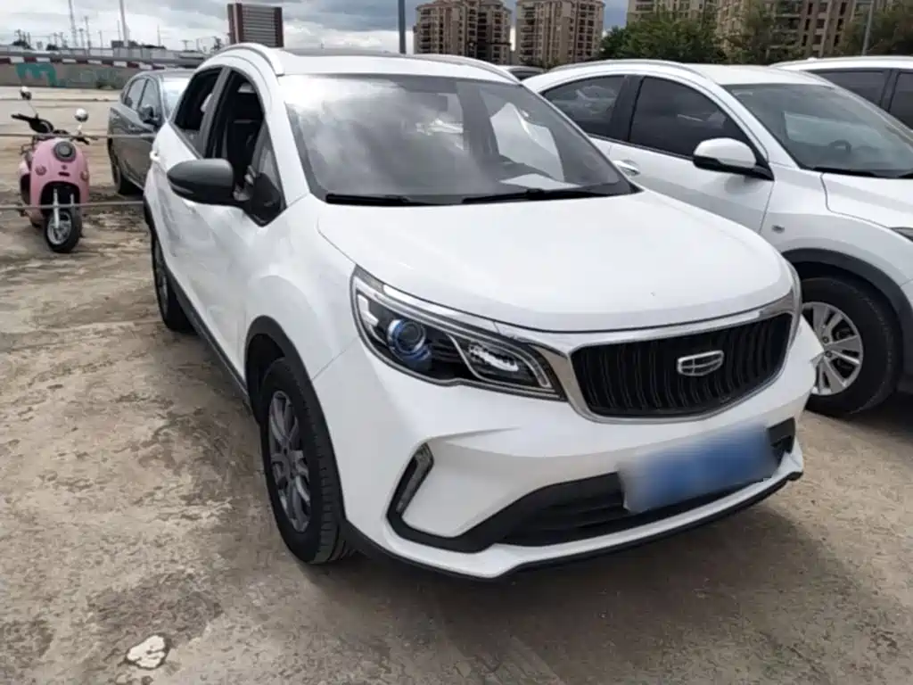 Geely Vision X3 — миниатюра 4