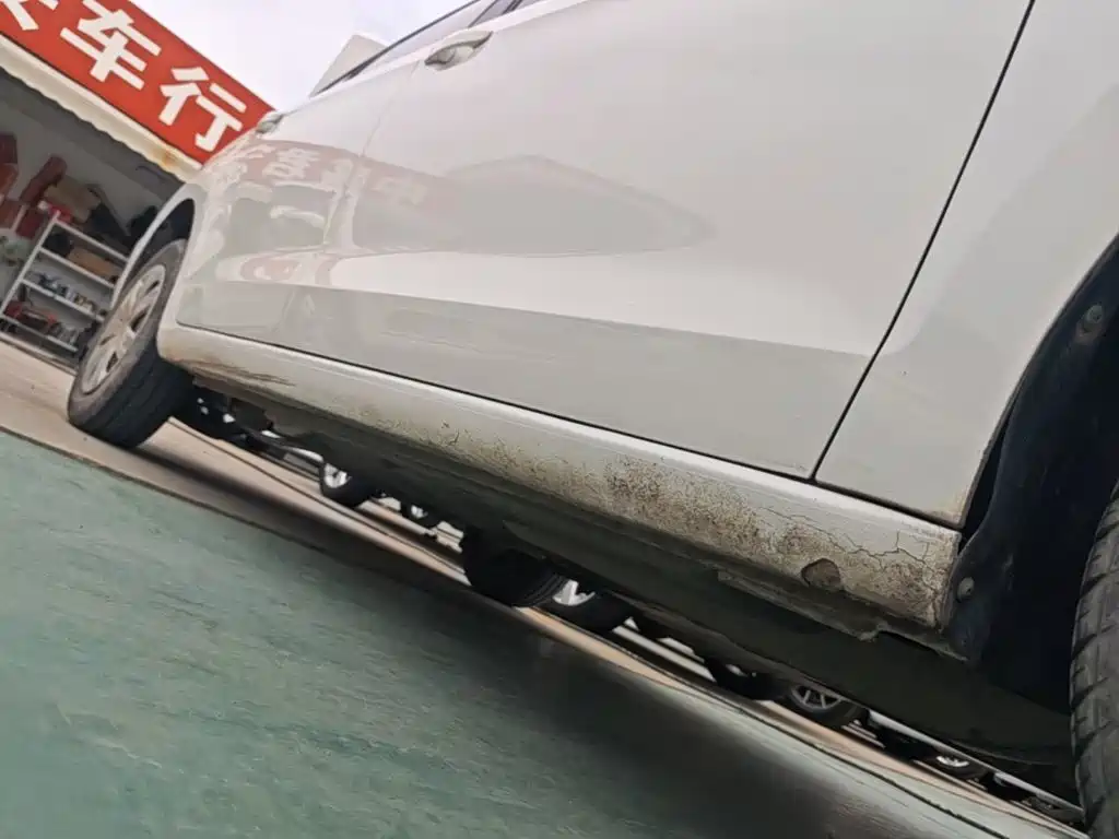 Volkswagen Jetta — миниатюра 21