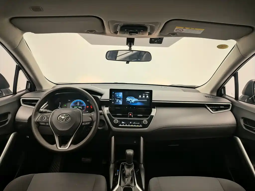 Toyota Frontlander — миниатюра 9