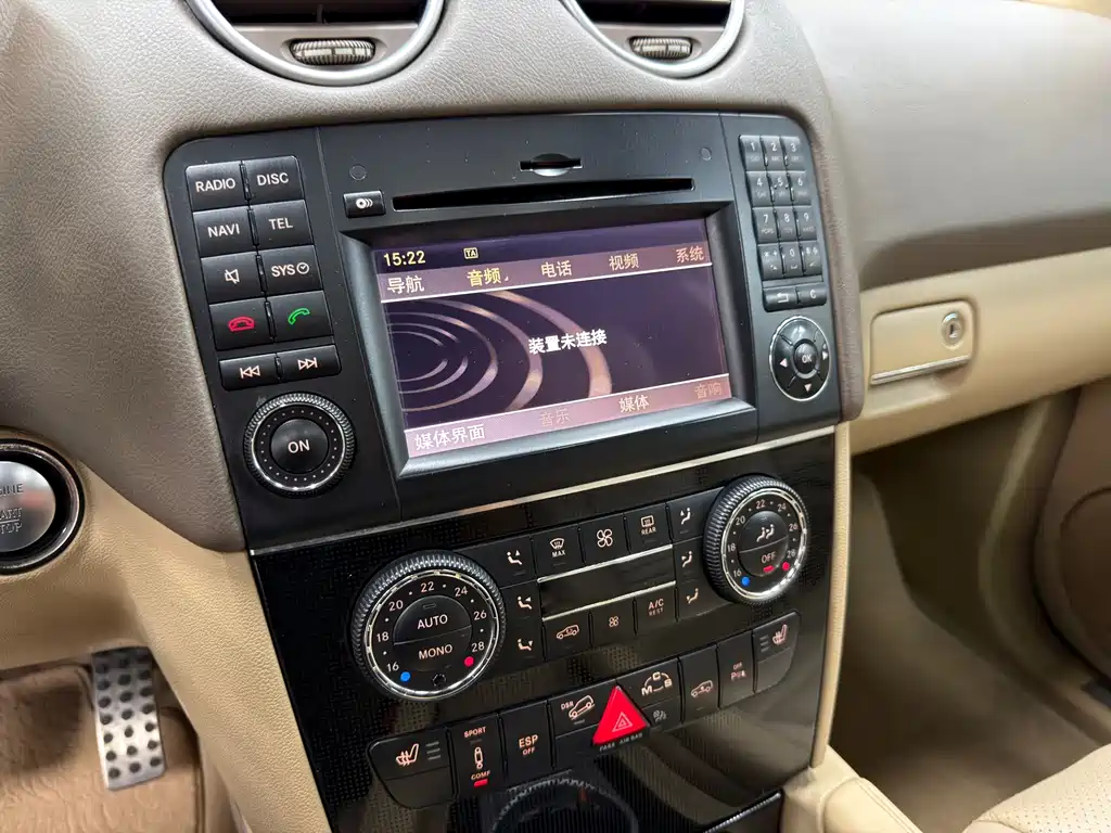 Mercedes-Benz M A MG M AMG 2011 AMG ML 63