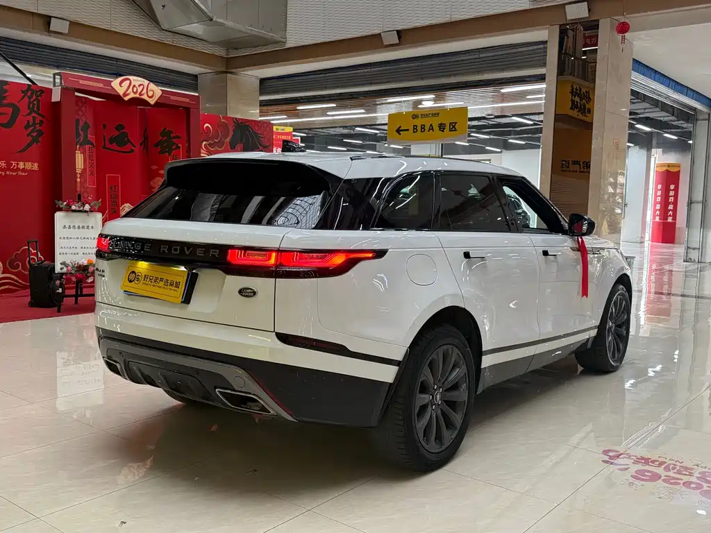 Land Rover Velar — миниатюра 12