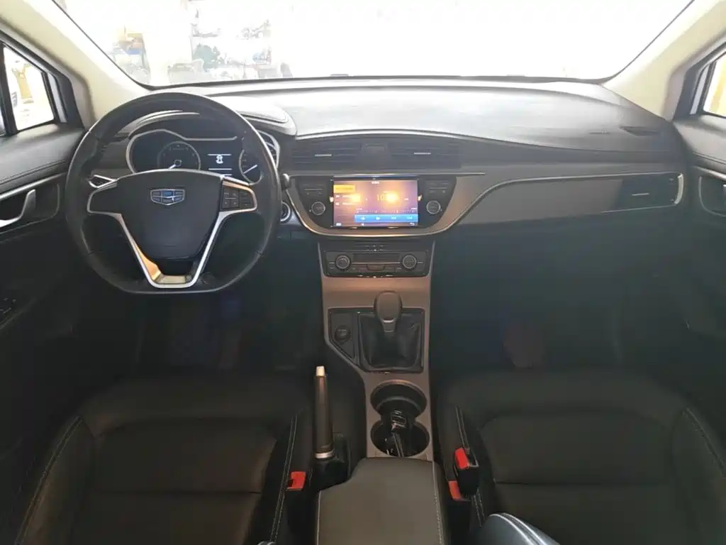 Geely Emgrand GS — миниатюра 10