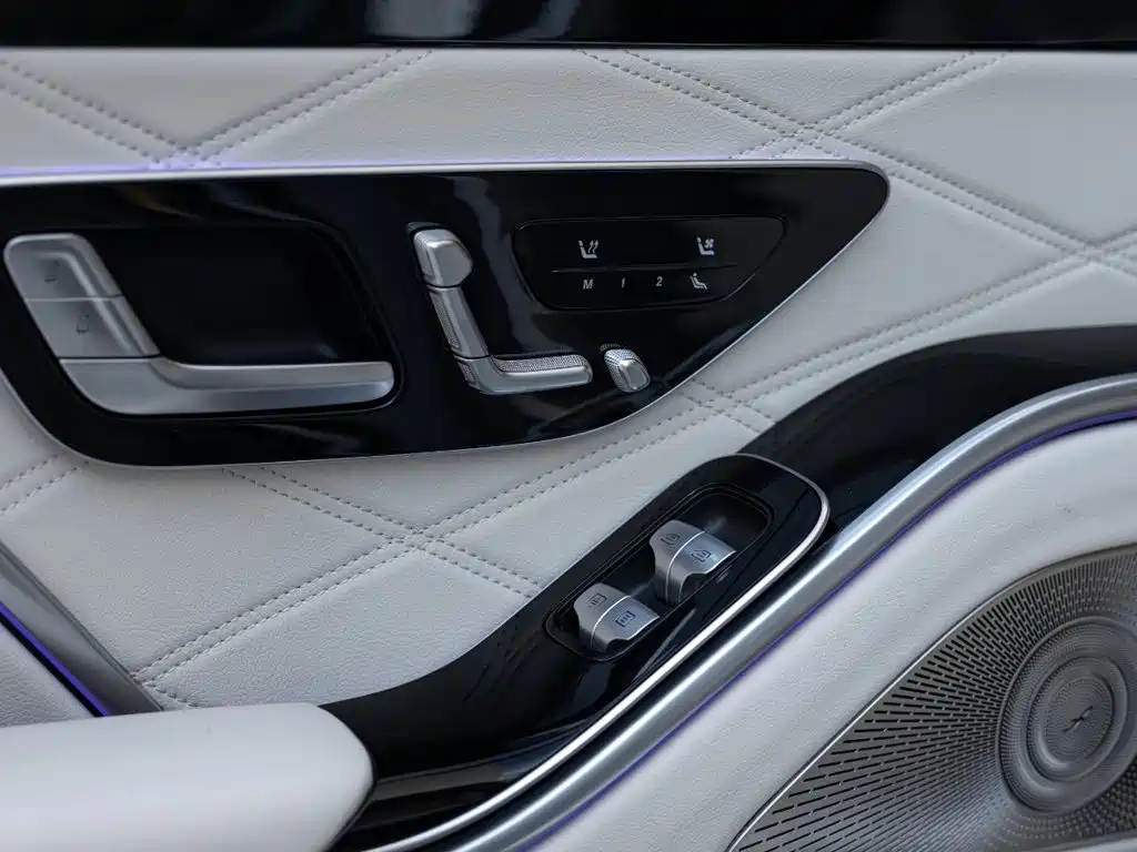 Mercedes-Benz S-Class — миниатюра 20