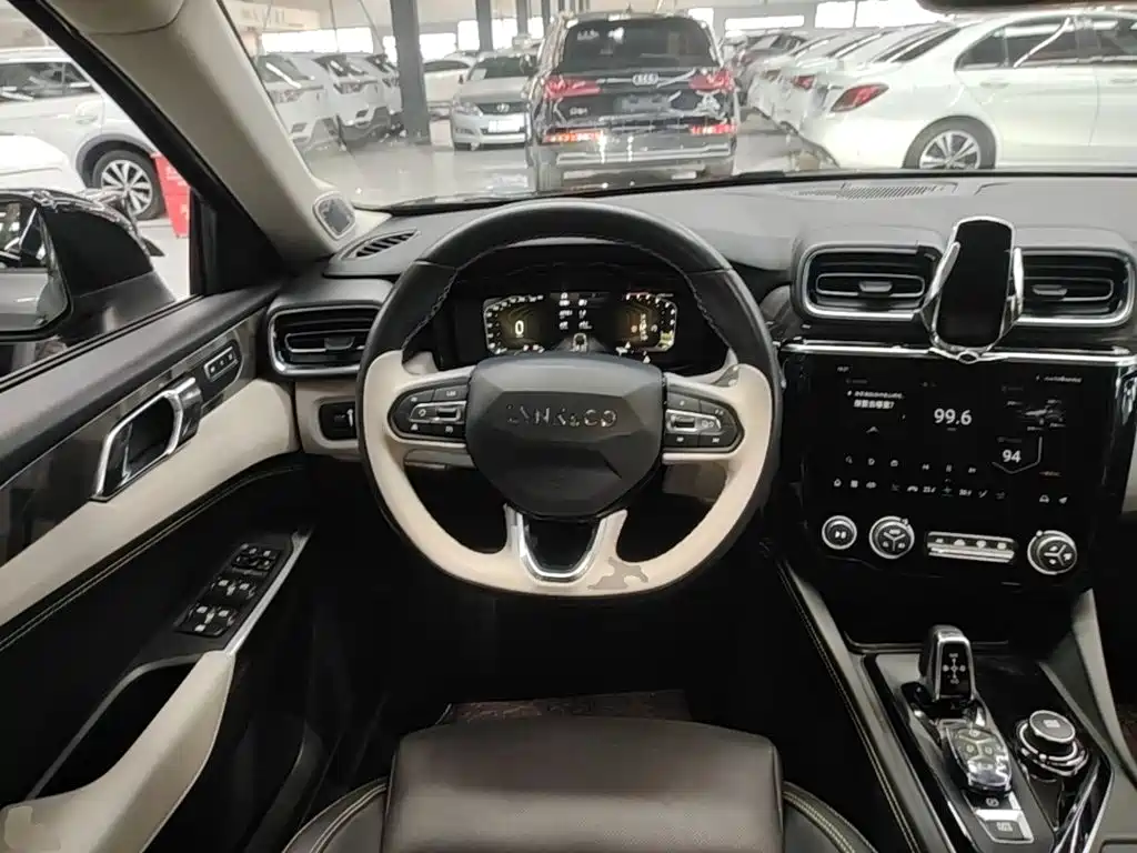 Lynk & Co 02 — миниатюра 11