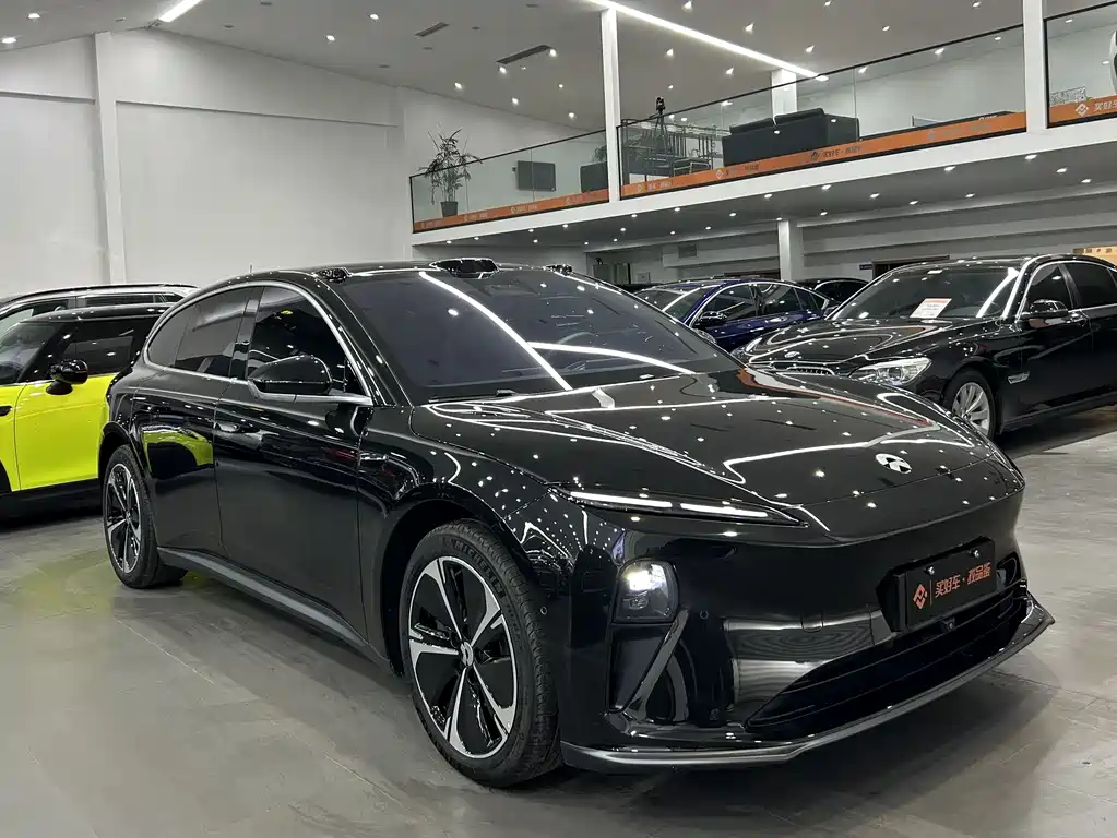 NIO NIO ET5T