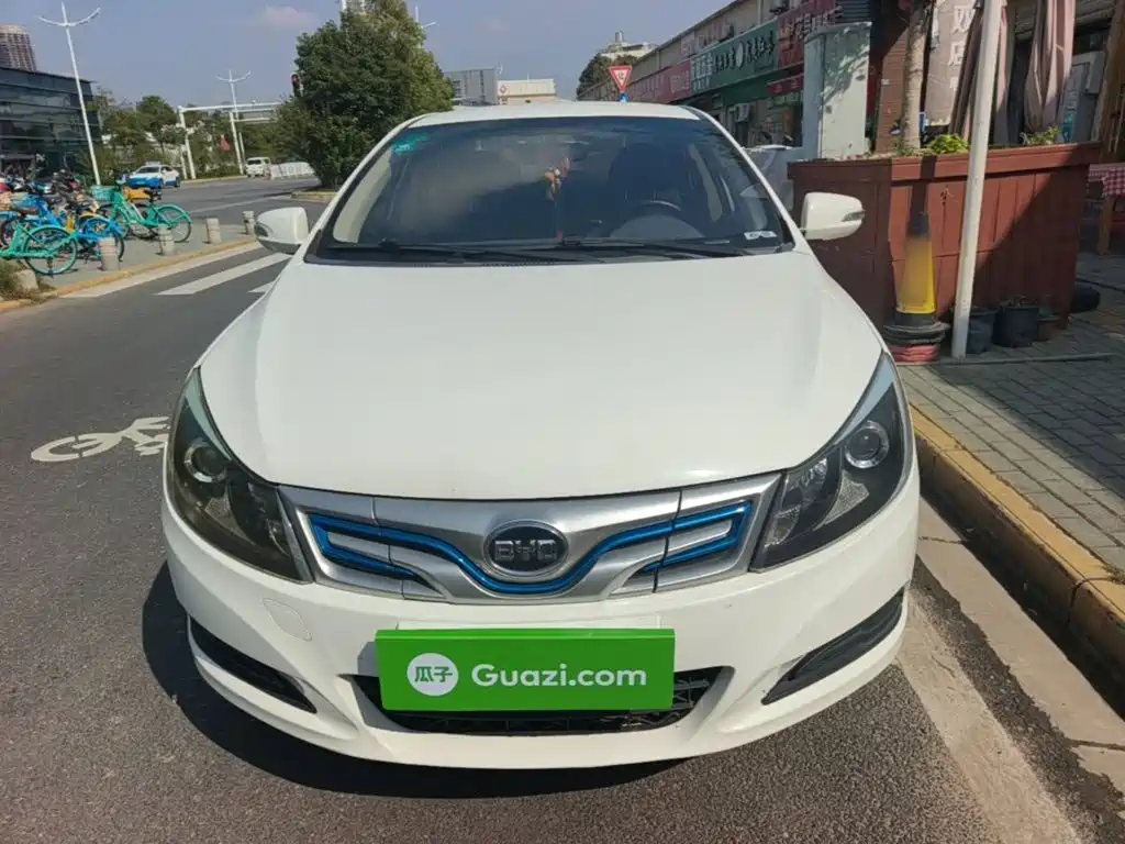 BYD Qin NEV — миниатюра 3
