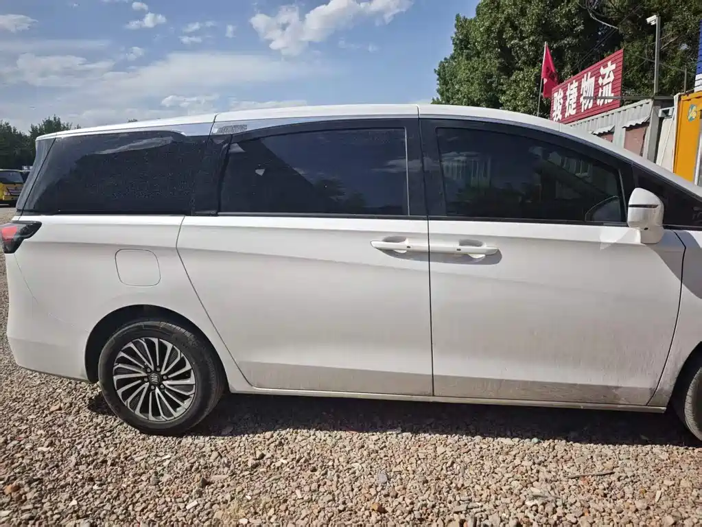Buick GL8 2025 Premium