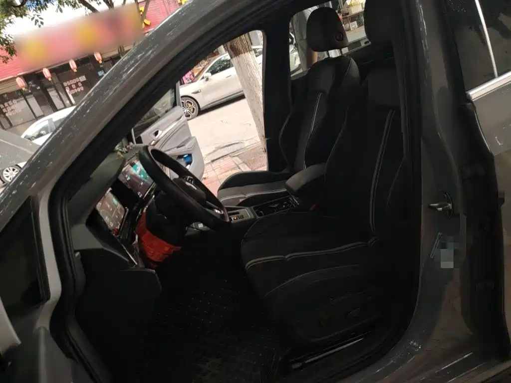 Volkswagen Golf — миниатюра 11
