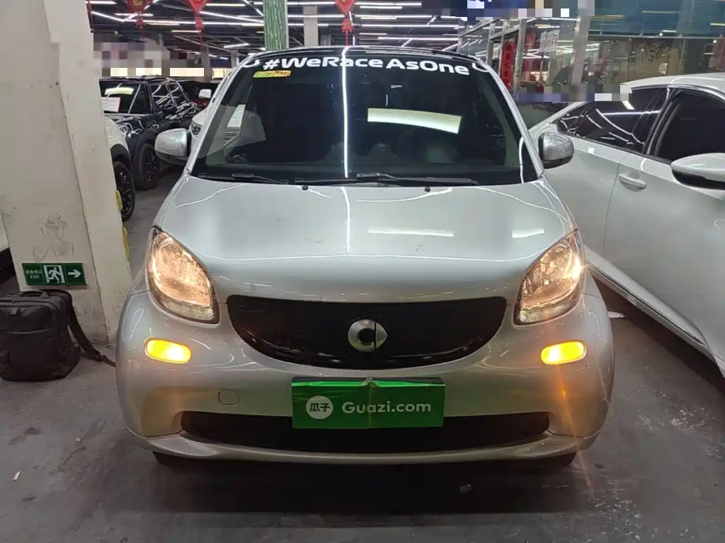 smart Smart Fortwo — миниатюра 3