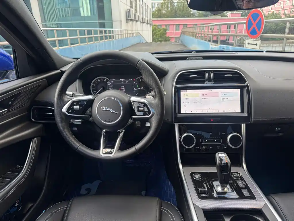 Jaguar XEL — миниатюра 8